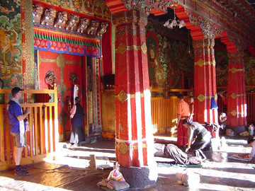 033 Modlici-se-Tibetane