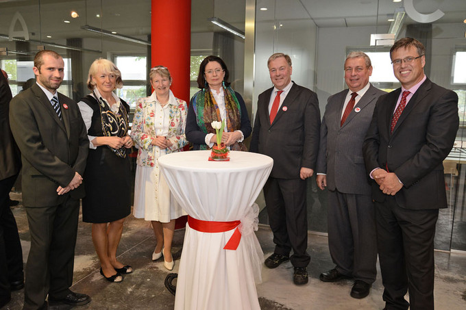05 Setkani-v-ACO-Industries-Zleva-Martin-Kamarad-Jana-Fiserova-Johanna-Ahlmann-Miroslava-Nemcova-Hans-Julius-Ahlmann-Jan-C